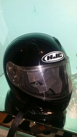 HJC motorcycle Helmet. .size xl...like New..cost $150