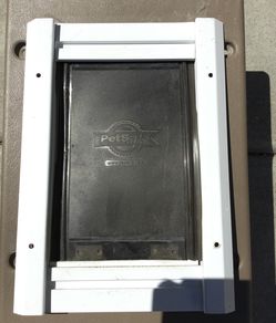 Small animal entry door