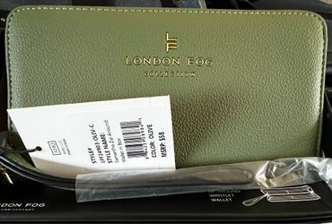 New London fog wallet
