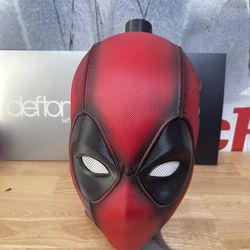 Lady Deadpool Helmet 