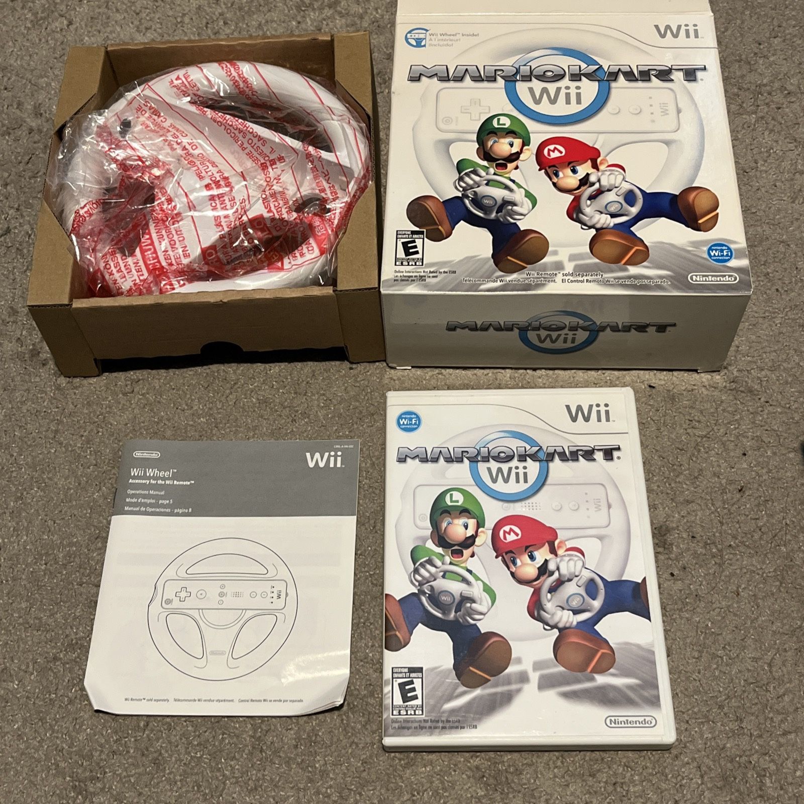 Mario Kart Wii Wheel Bundle (Nintendo Wii, 2008) Complete CIB w/ Box