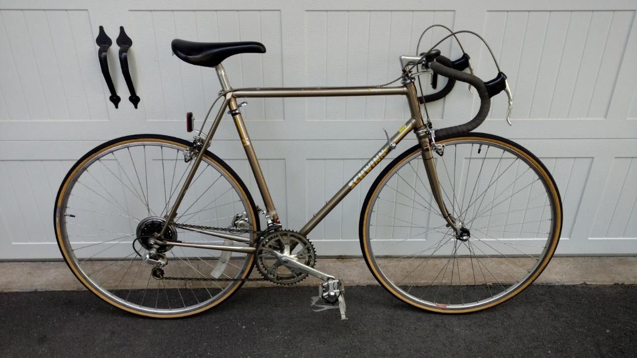 Vintage Schwinn Tempo Performance Road Bike