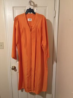Graduation gown