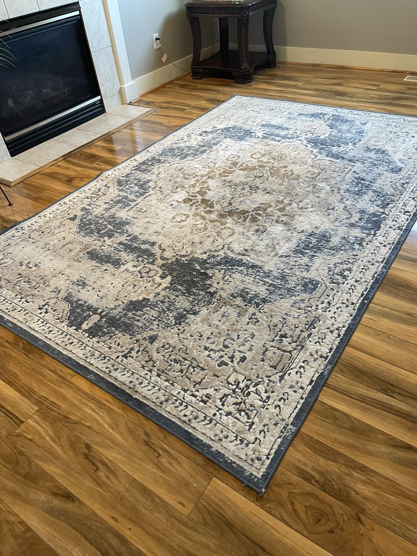 Rug