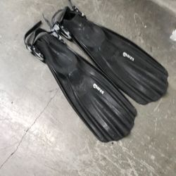 Mares Diving Fins