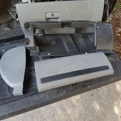 2007-2013 Chevy glove box assembly