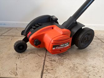 Cortadora de bordes y zanjadora de césped BLACK+DECKER