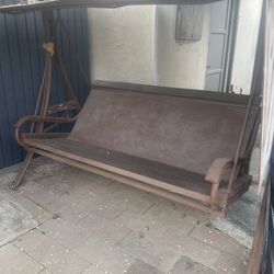 Swing chair
