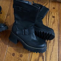 Girls Boots And Converse Prices In Description 