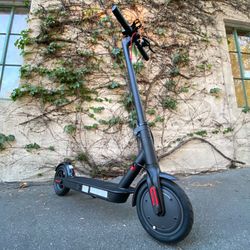 Electric scooter