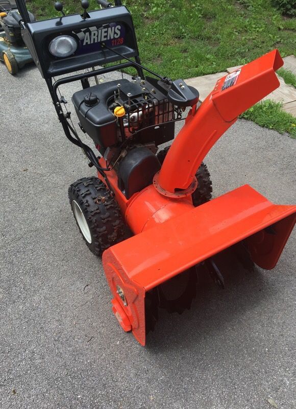 Ariens pro series 1128 Dual action snowblower