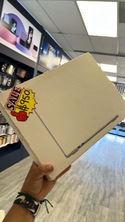 MacBook Air m3 8Ram 256gb