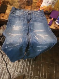 5 Pair American Eagle Jeans