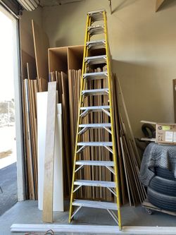 Cuprum 12’ A frame ladder base 34”wide