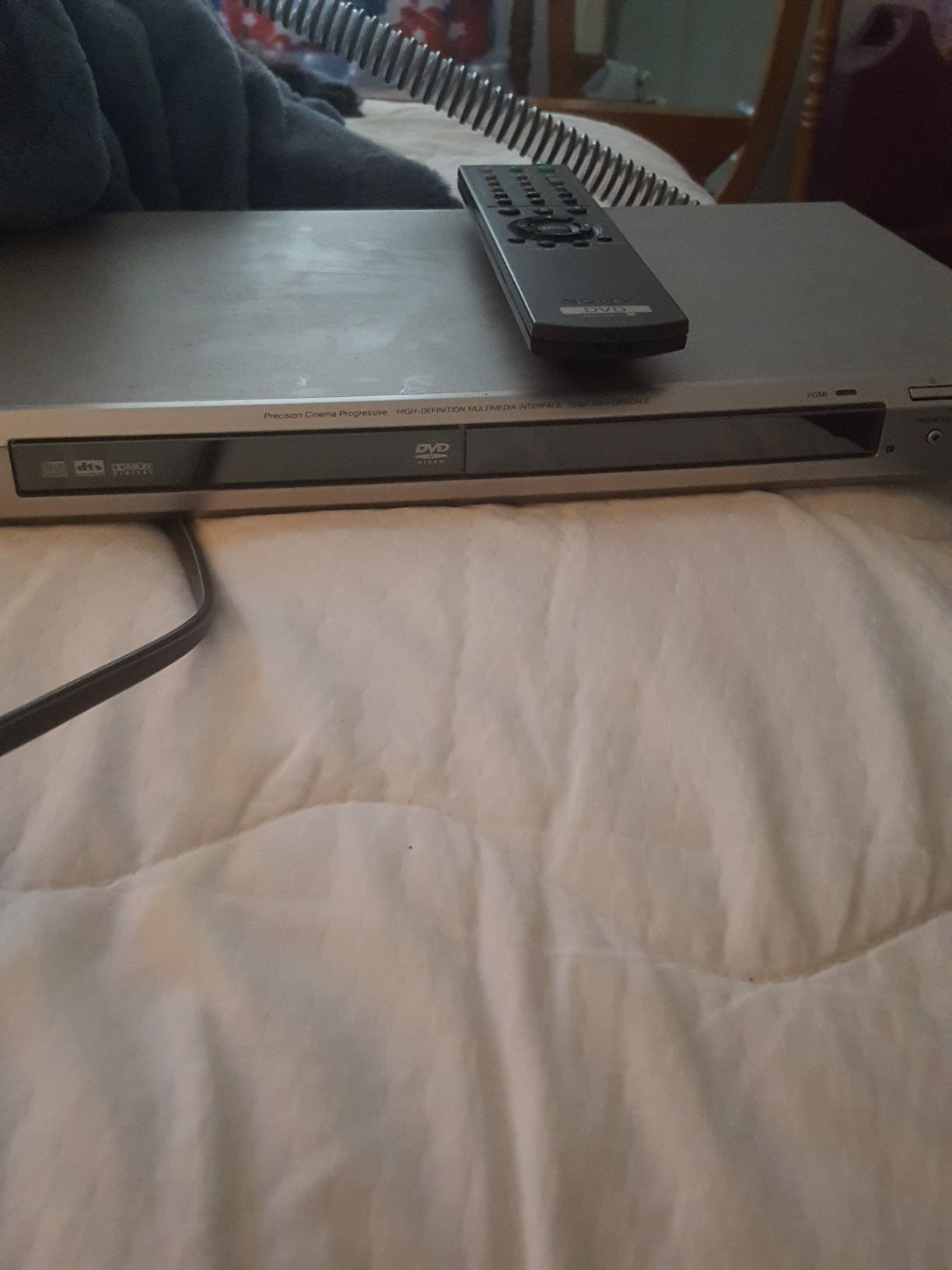 SONY DVD Player with Controller