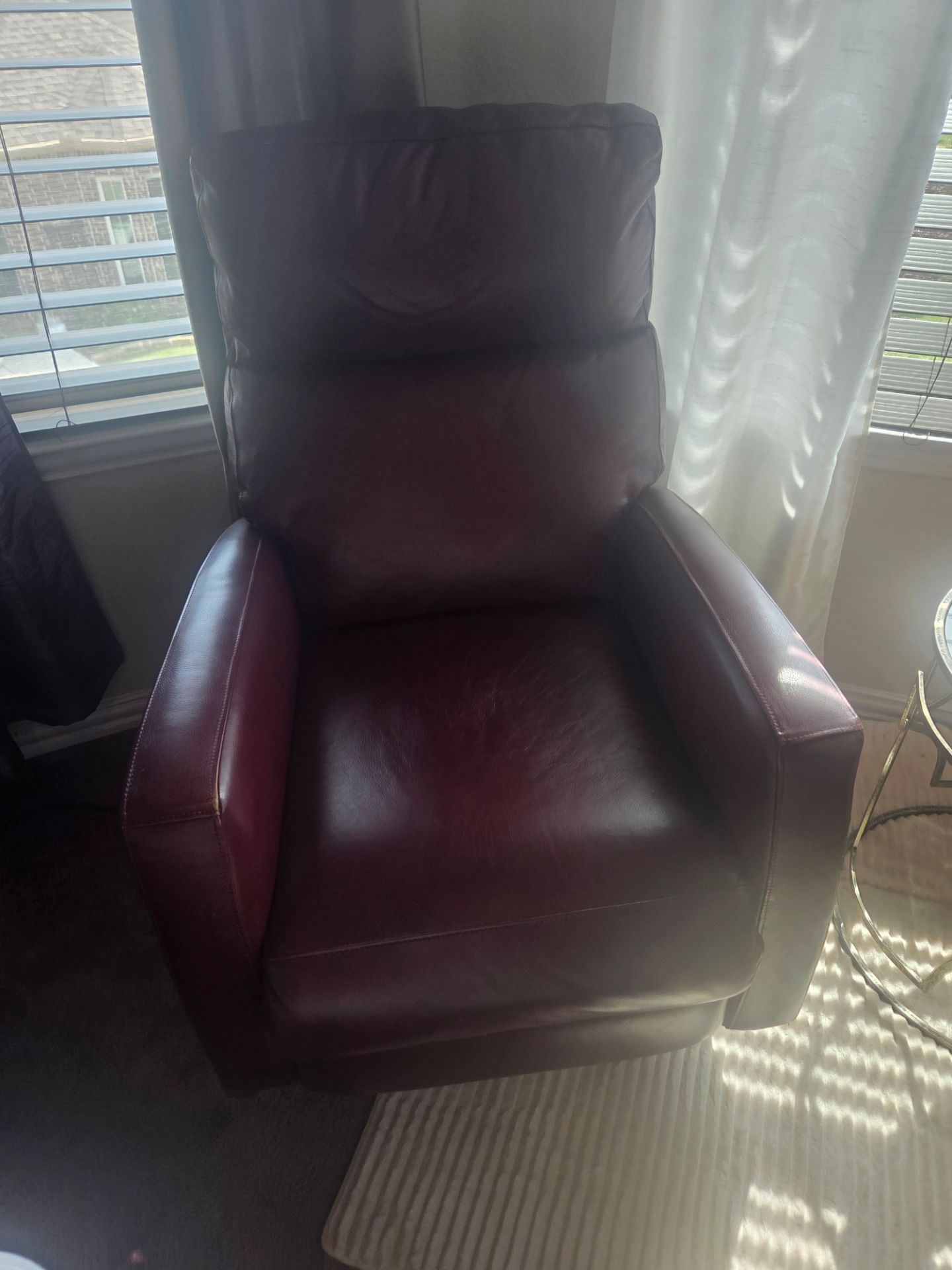 🔥 Havertys Genuine Leather Power Recliners – Burgundy (Set or Single