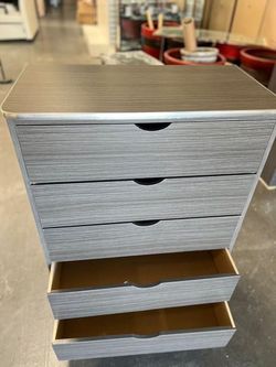 Five Drawers Dresser