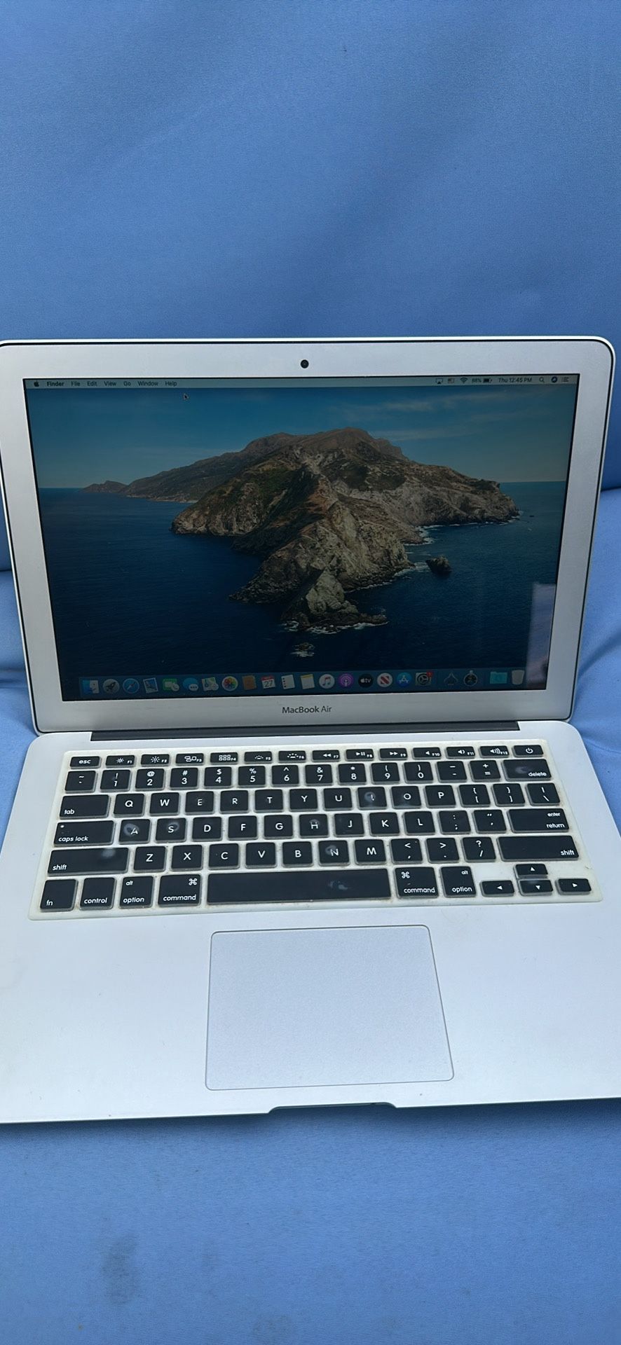 MacBook Apple 13