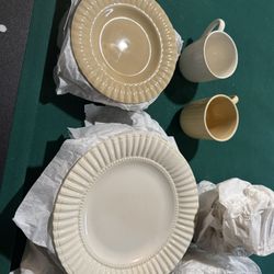 Dish Set