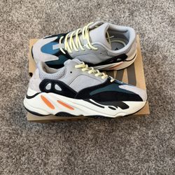 Adidas Yeezy Waverunners - Men Size 8