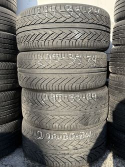 295/35/24 Set Of 4 Lexani Thirty 