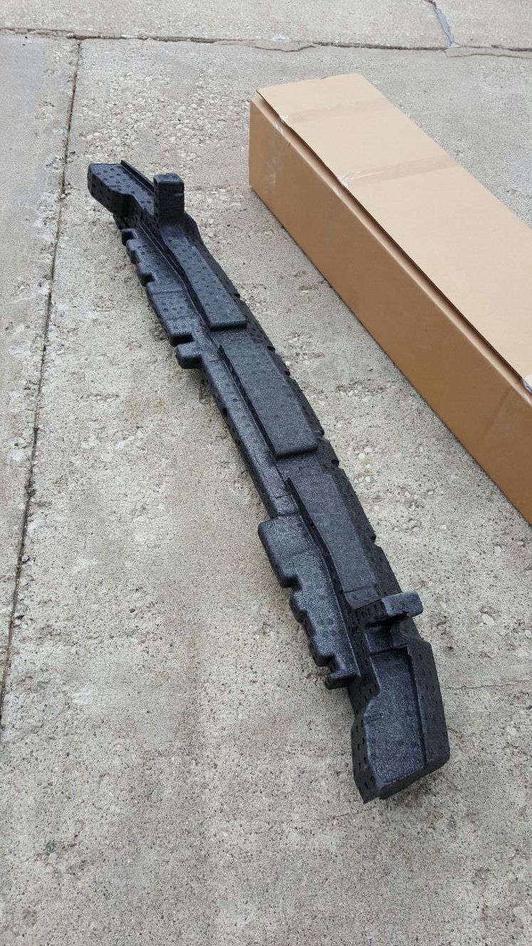 Genuine GM part 15882454 bumper energy absorber 50$ obo