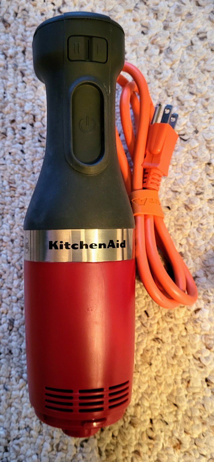 KitchenAid KHBC310OB 300 Series 10 Two-Speed Immersion Blender - 1/2 HP  for Sale in Wheeling, IL - OfferUp