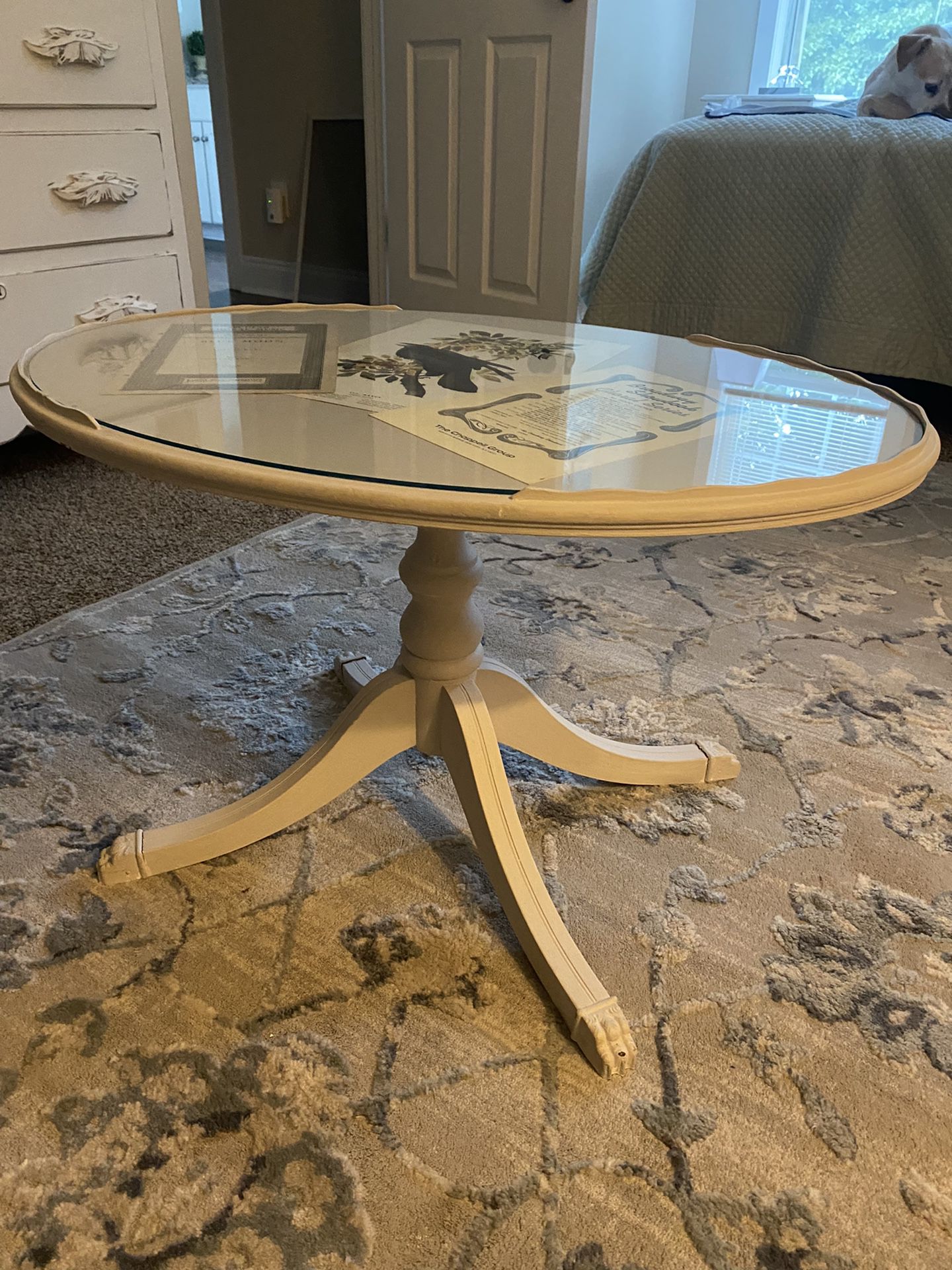Antique/ Vintage Coffee Table With Glass White