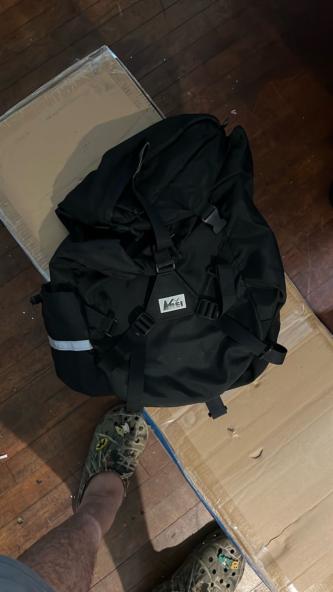 REI backpack For Bicycle Has Hardball Back Free