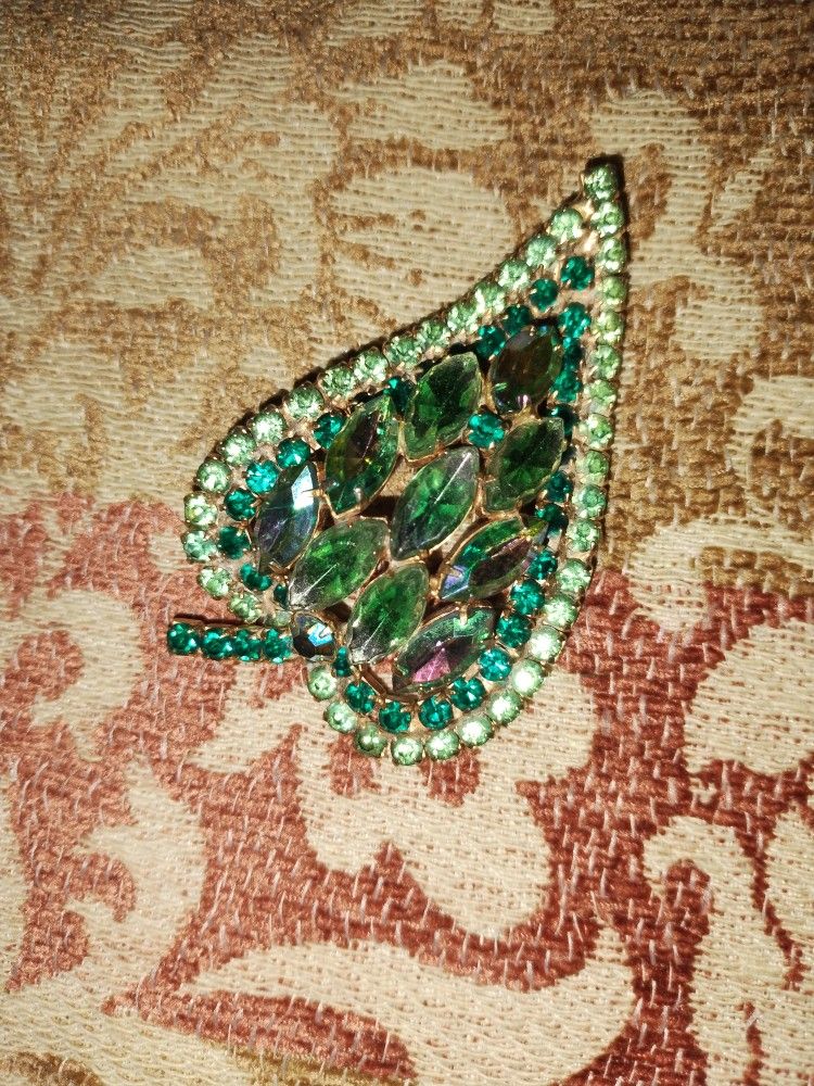 Vintage Green Crystal Brooch