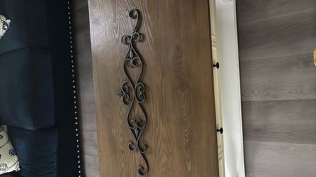 Metal Scroll Wall Decor