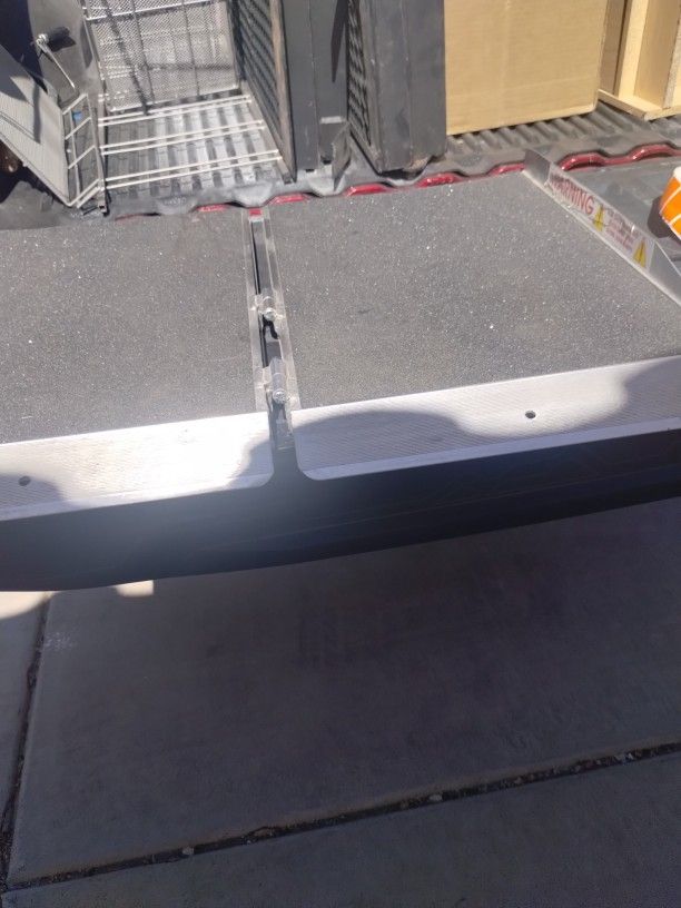FOLD UP ELECTRIC SCOOTER OR Wheelchair RAMP