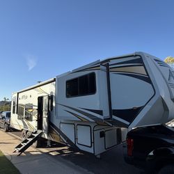 2020 Toyhauler Attitude 3218MM