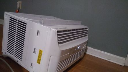Window AC unit