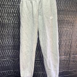 Nike Joggers Sweatpants Relaxed Fit Tapered Heather Gray Size M V