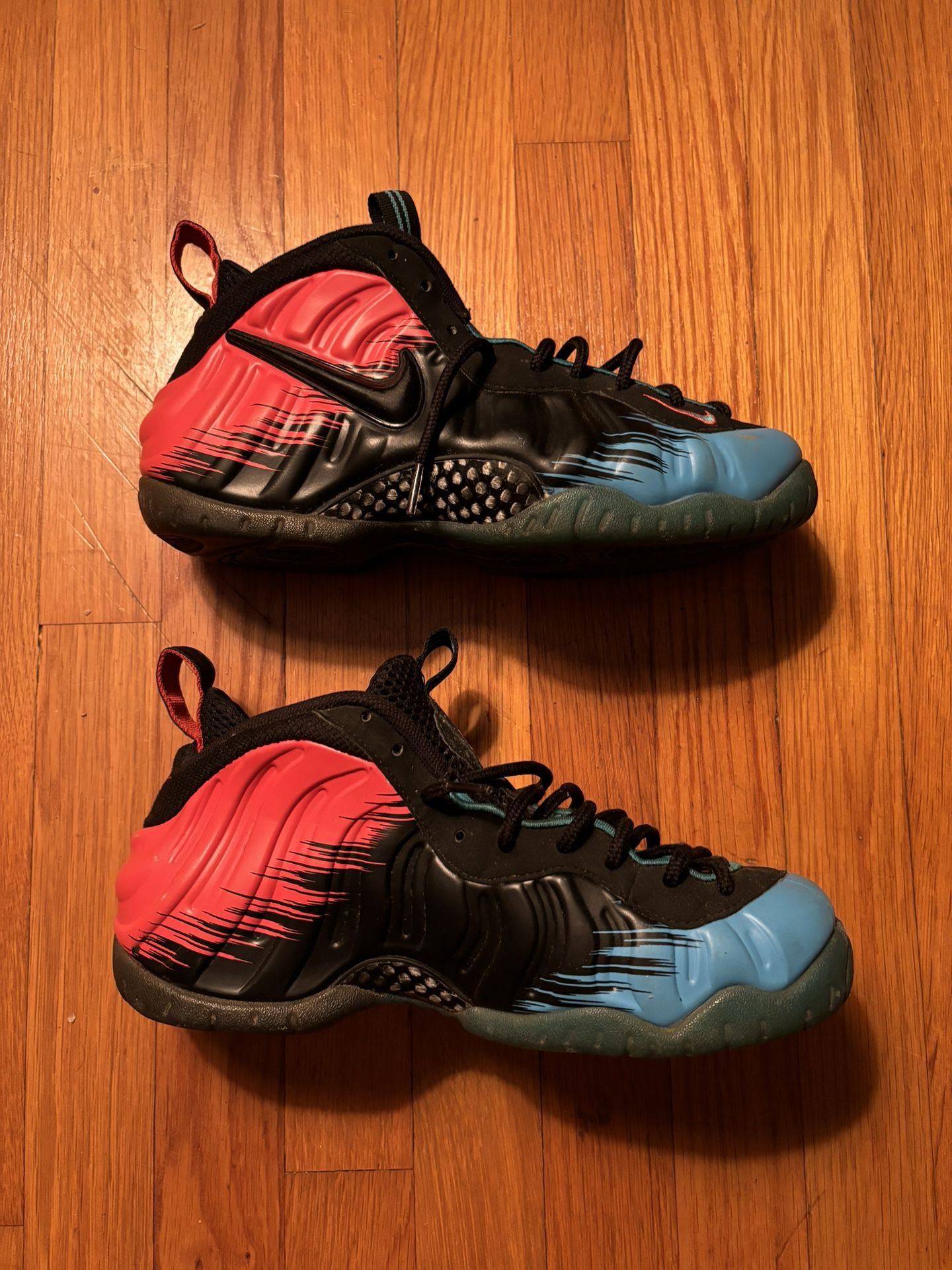 Nike Foamposite Pro Spider-Man Size 8