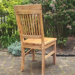 Single Solid Wood Chair.  Pick Up In Haddon Heights NJ 