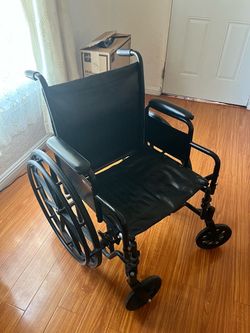 Wheelchair Black- silla de ruedas
