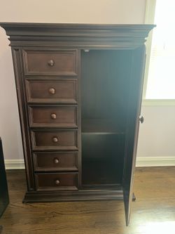 Baby Cache Vienna Chifferobe in Espresso