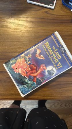 The Land Before Time VI: The Secret of Saurus Rock VHS