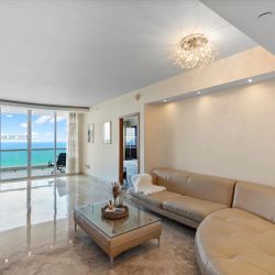 Two Tone Real Leather Couch And Coffee Table