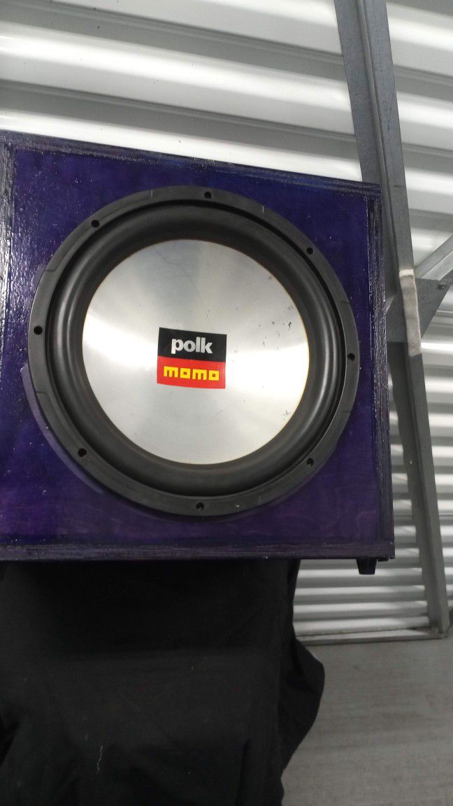 Polk audio Momo 12-in 4 ohm subwoofer. 75-400 rms, 800 watt max. Sealed custom box. 