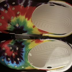 Crocs Tie Dye Size 9M New 