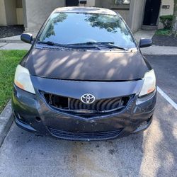 For Sale Toyota Yaris 2007, Black Color.  
