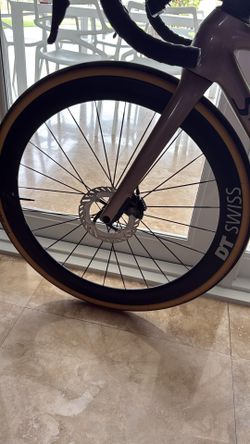 DT Swiss Arc - Disc Brake - (DT180 Hub)