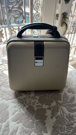 Delsey Cosmetic/Makeup Case