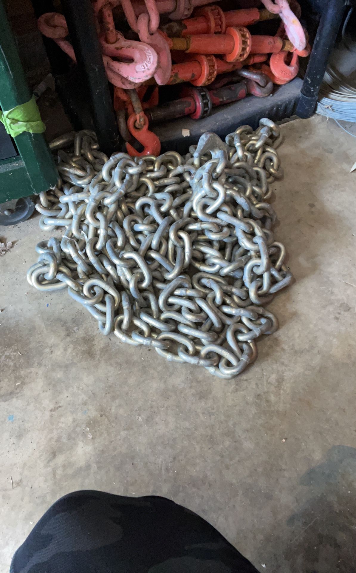 HEAVY DUTY chains