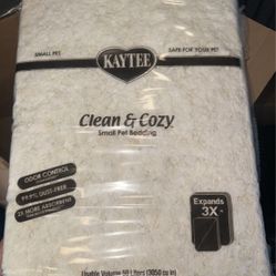 Kaytee Bedding / Dust bath / Wheel/ Water Bottle/Hamster Cage