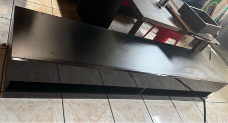 Wall mounted tv stand