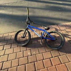 Sunday BMX 